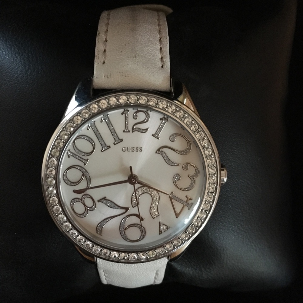 Guess Watch - Picture 3 of 9
